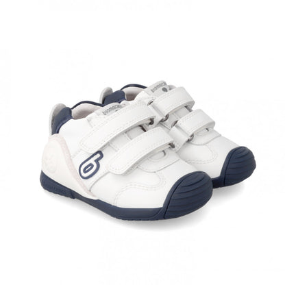 ZAPATILLA BLANCA Y AZUL SAVAUGE