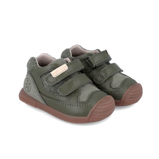 ZAPATILLA VERDE MILITAR
