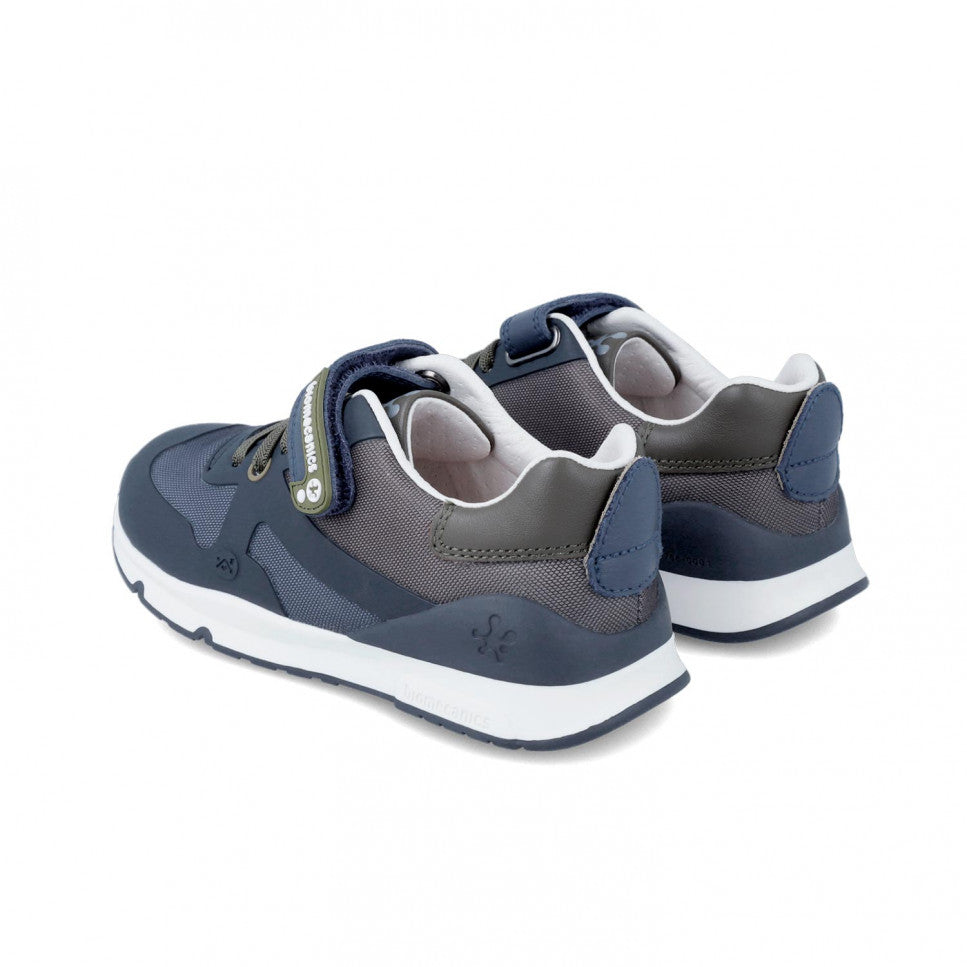 DEPORTIVOS BÁSICOS AZULES